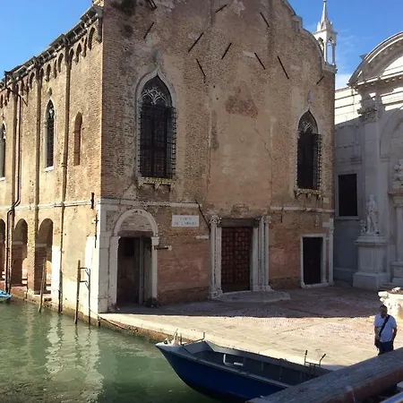 Luminoso Con Vista Canale *