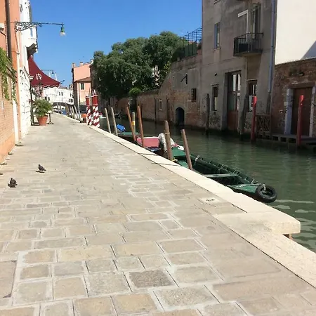 Con Vista Venice