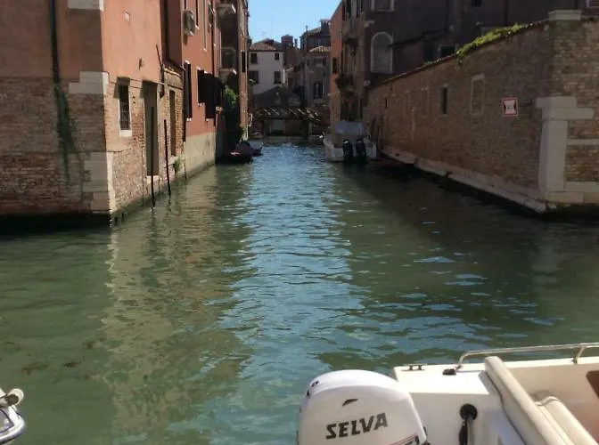 Appartement Luminoso Con Vista Canale